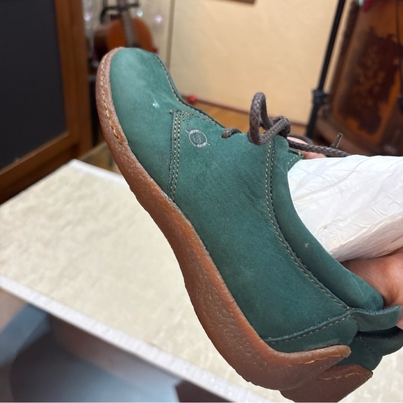 “Born”women’s Sahara nubuck Teal Suede Lace-Up moccasin size 7. - Picture 5 of 10